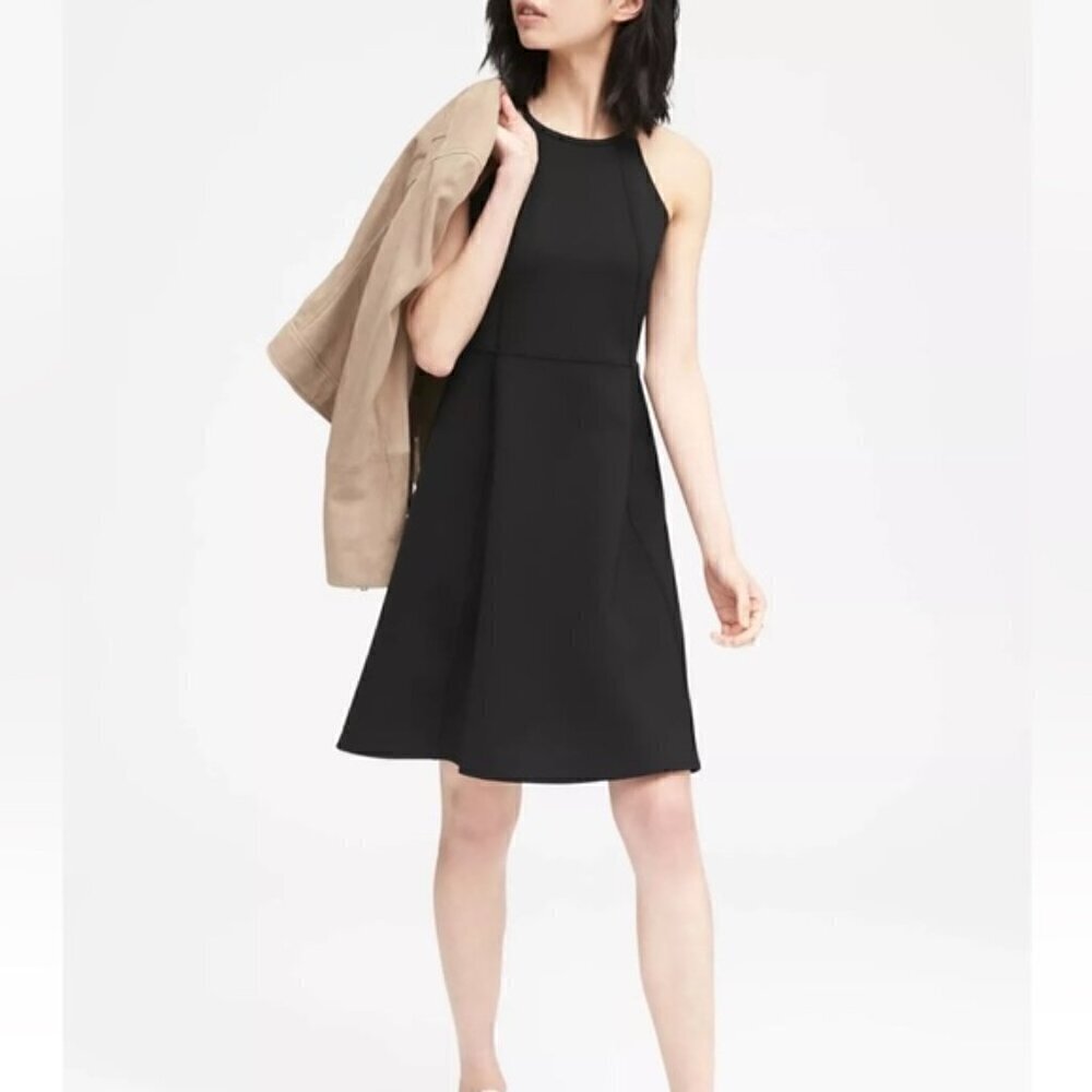 Banana Republic Life In Motion Performance Neoprene Dress in black size large